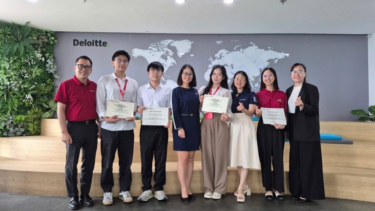 CHÚC MỪNG SINH VIÊN TRƯỜNG KINH TẾ ĐẠT HỌC BỔNG LUYF – NEXTGEN 2025!