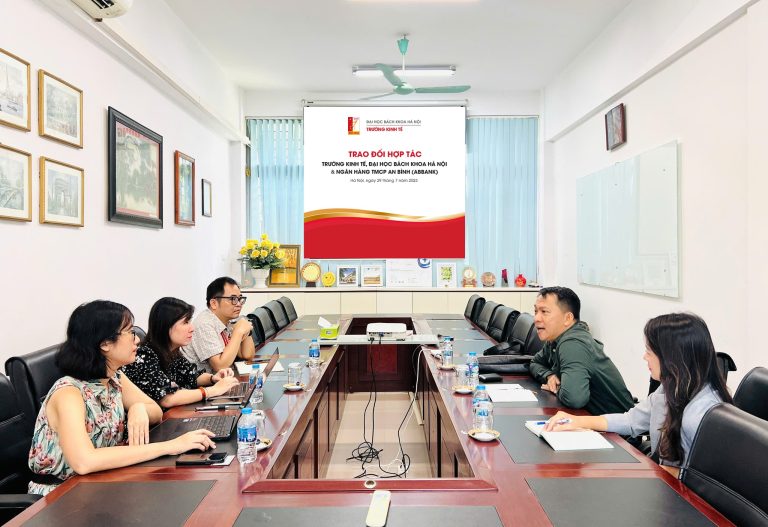 ĐẨY MẠNH HỢP TÁC DOANH NGHIỆP – MỞ RỘNG CƠ HỘI CHO SINH VIÊN TRƯỜNG KINH TẾ