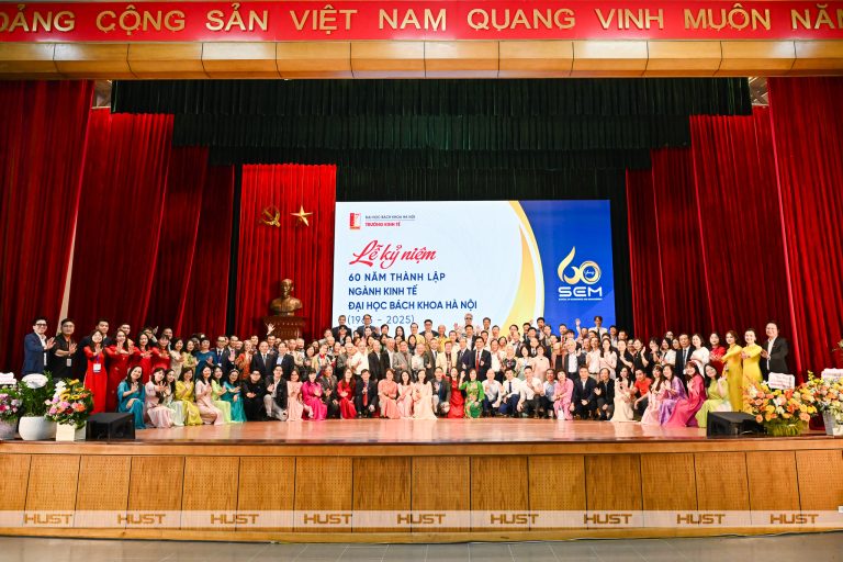 XÚC ĐỘNG, TỰ HÀO KỶ NIỆM 60 NĂM THÀNH LẬP NGÀNH KINH TẾ BÁCH KHOA