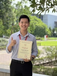 [BÁO DÂN TRÍ] Thủ khoa Đại học Bách khoa từng dành hơn 100% sức để học