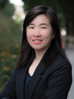 TS Nguyễn Thúc Hương Giang - Tốt nghiệp Đại học Paris 1 Pantheon-Sorbonne, Cộng Hòa Pháp